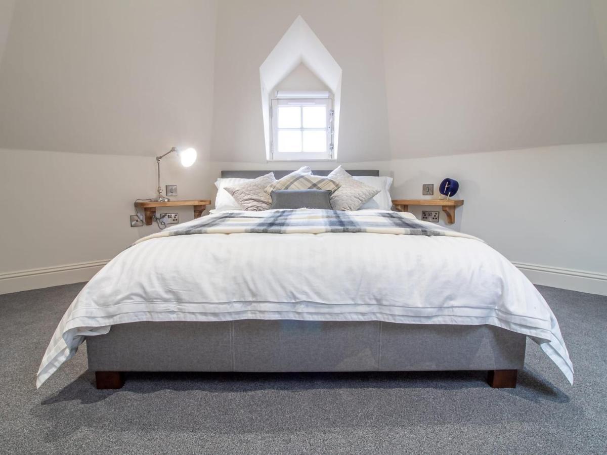 Luxury Royal Mile Apartment By The Castle - Sleeps 4 Edinburgh Eksteriør billede