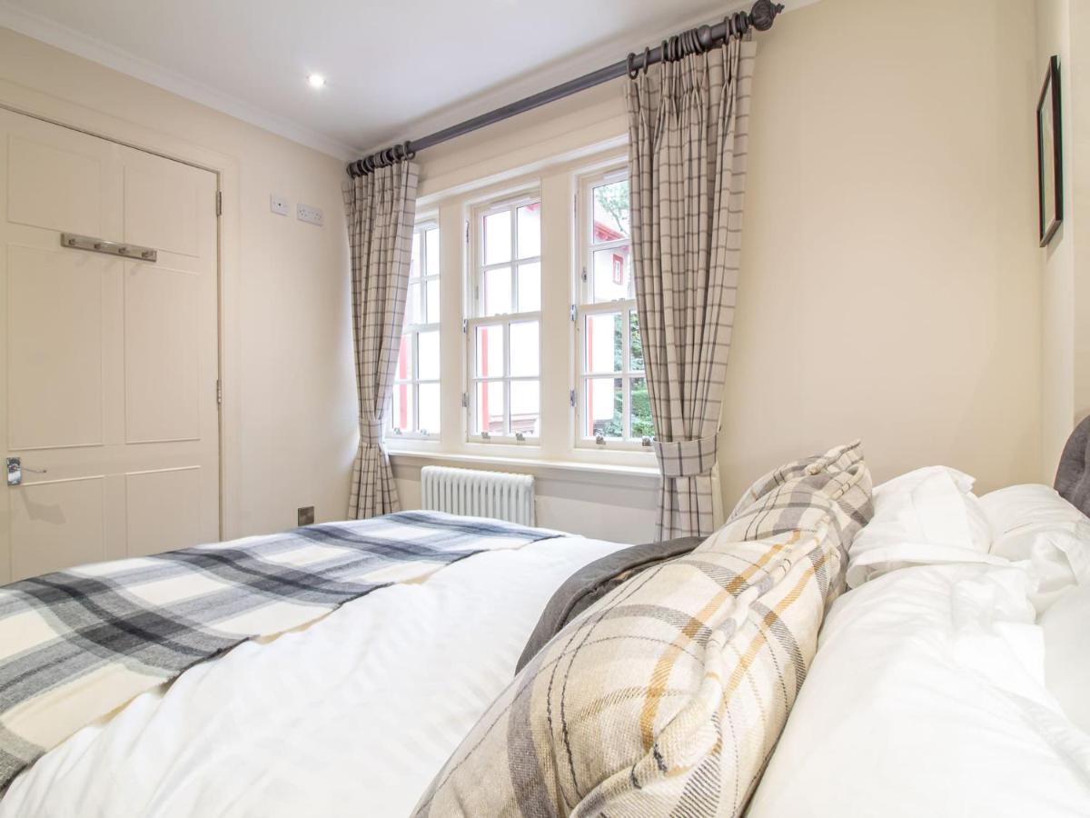 Luxury Royal Mile Apartment By The Castle - Sleeps 4 Edinburgh Eksteriør billede